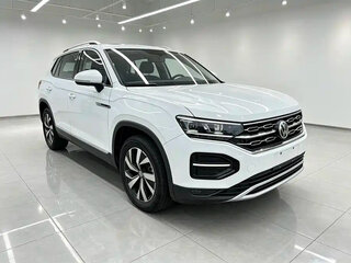 2022 Volkswagen Tayron I, белый, 1900000 рублей, вид 3
