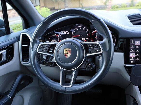 2020 Porsche Cayenne III, голубой, 5150000 рублей - вид 19