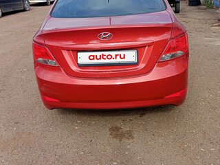 2014 Hyundai Solaris I Рестайлинг, красный, 840000 рублей, вид 2