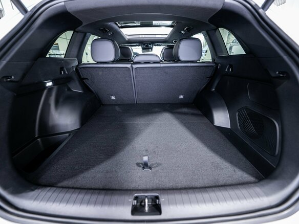 2026 Geely Monjaro I, белый, 4954990 рублей - вид 18