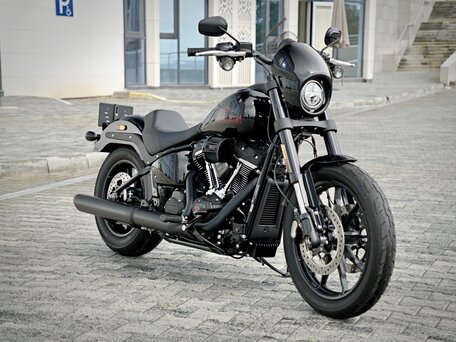 2025 Harley-Davidson Low Rider, чёрный, 2250000 рублей, вид 3