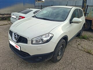 2013 Nissan Qashqai I Рестайлинг, белый, 862000 рублей, вид 2