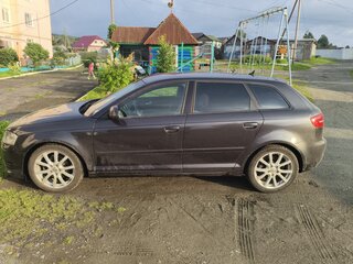 2009 Audi A3 II (8P) Рестайлинг 2, серый, 680000 рублей, вид 3