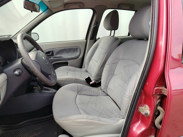 2003 Renault Clio II Рестайлинг, красный, 315000 рублей - вид 8