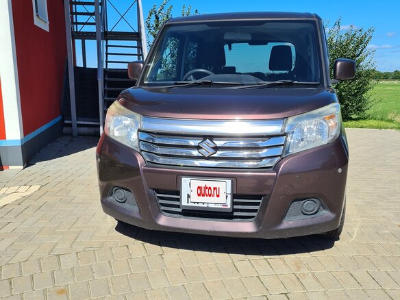 2017 Suzuki Solio III, коричневый