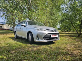 2017 Toyota Corolla Fielder XI (E160, E170) Рестайлинг 2, серебристый, 1200000 рублей, вид 2