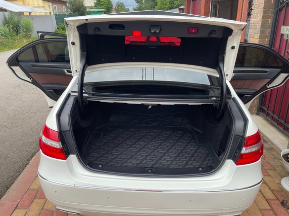 2012 Mercedes-Benz E-Класс 200 7G-Tronic IV (W212, S212, C207), белый - вид 11