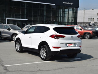 2016 Hyundai Tucson III, белый, 1217000 рублей, вид 5