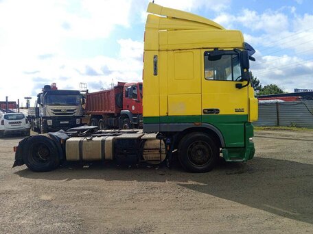 2012 DAF XF 105, жёлтый, 1700000 рублей, вид 2