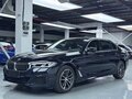 2022 BMW 5 серии Long 525Li VII (G30/G31/G38) Рестайлинг, чёрный, 3800000 рублей