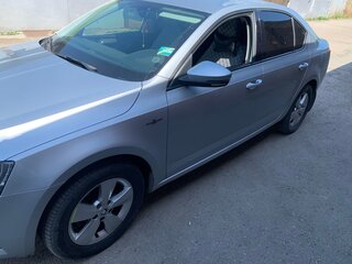 2019 Skoda Octavia III (A7) Рестайлинг, серый, 2200000 рублей, вид 4