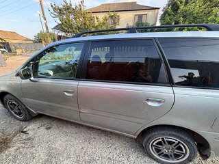 2001 Nissan Presage I, серебристый, 350000 рублей, вид 3