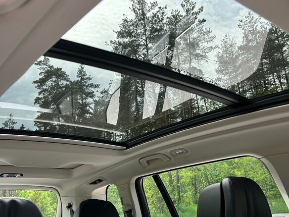 2020 BMW X7 40i I (G07), чёрный, 7500000 рублей - вид 9