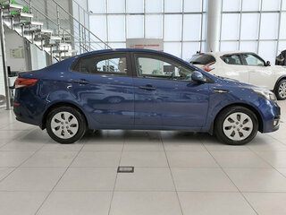 2016 Kia Rio III Рестайлинг, синий, 920000 рублей, вид 4