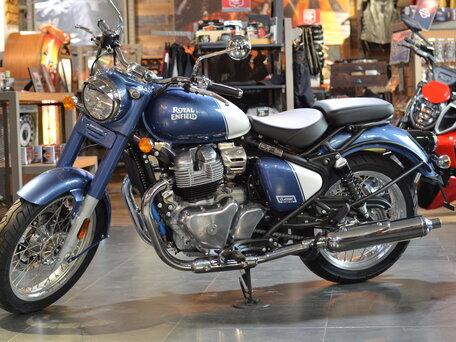 2026 Royal Enfield Classic 650, синий, 712000 рублей, вид 1