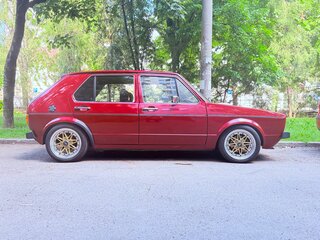 1978 Volkswagen Golf I, красный, 750000 рублей, вид 5