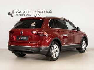 2021 Volkswagen Tiguan II Рестайлинг, красный, 2941258 рублей, вид 3