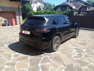 2019 Porsche Cayenne III, чёрный, 9000000 рублей, вид 3