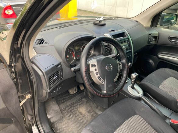 2010 Nissan X-Trail II, чёрный, 850000 рублей - вид 5