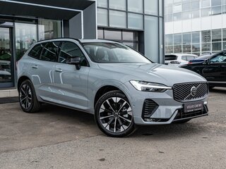 2025 Volvo XC60 II Рестайлинг 2, серый, 8850000 рублей, вид 3