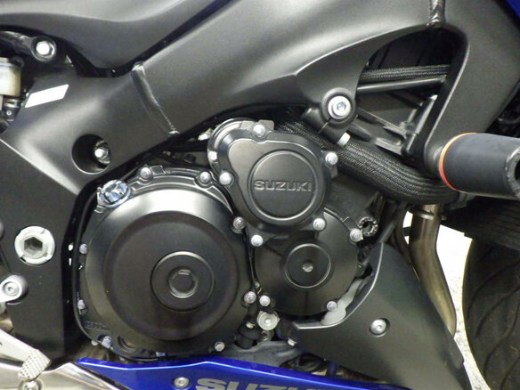 2015 Suzuki GSX-S 1000, синий, 720000 рублей - вид 19