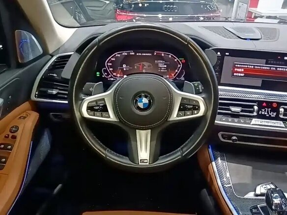 2022 BMW X5 Long 30Li IV (G05/G18), чёрный, 5072000 рублей - вид 5