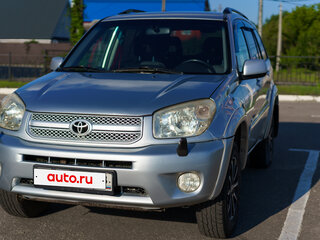 2004 Toyota RAV4 II (XA20) Рестайлинг, серебристый, 690000 рублей, вид 3