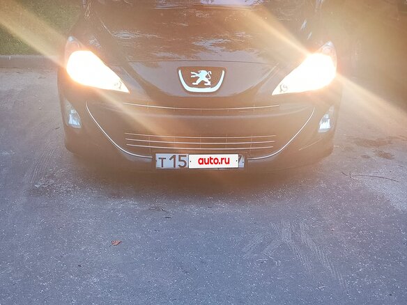 2008 Peugeot 308 I, чёрный, 450000 рублей - вид 2