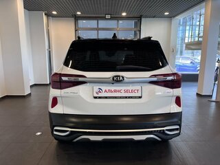 2020 Kia Seltos I, белый, 2350000 рублей, вид 4