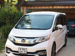 2015 Honda Stepwgn Spada V, белый, 1778000 рублей, вид 2