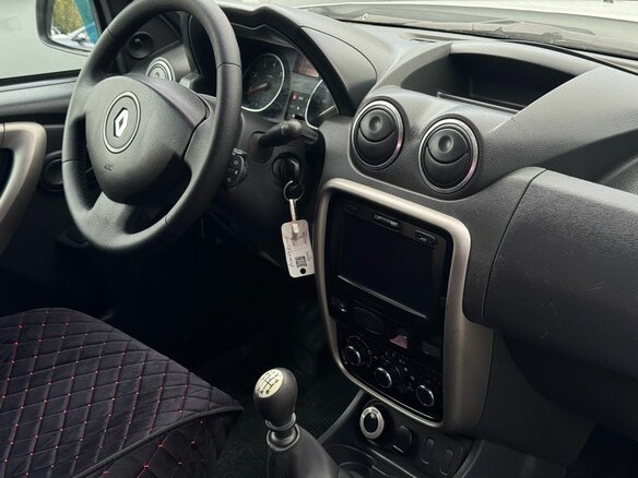 2014 Renault Duster I, белый, 941000 рублей - вид 17