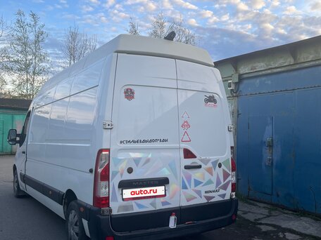 2011 Renault Master, белый, 1490000 рублей, вид 2