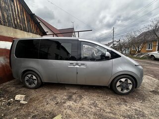 2022 Hyundai Staria, серый, 5490000 рублей, вид 5