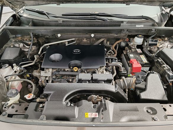 2020 Toyota RAV4 V (XA50), коричневый - вид 16