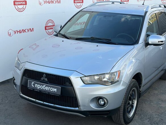 2010 Mitsubishi Outlander II Рестайлинг, серебристый, 909000 рублей - вид 8