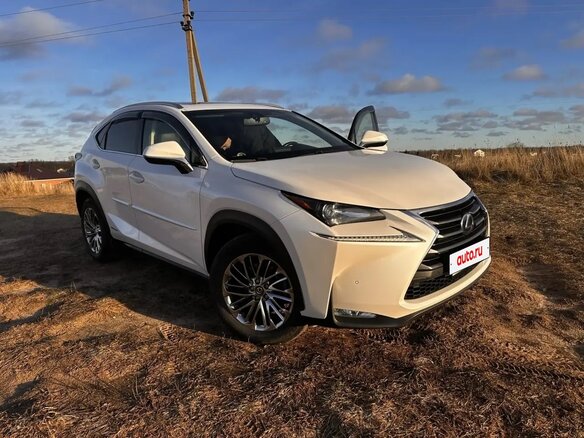 2017 Lexus NX 300h I Рестайлинг, белый, 2950000 рублей - вид 2