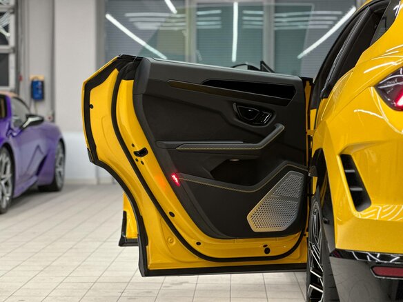 2025 Lamborghini Urus SE I Рестайлинг, жёлтый, 40900000 рублей - вид 31