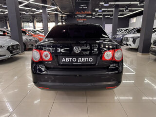 2008 Volkswagen Jetta V, чёрный, 689000 рублей, вид 5