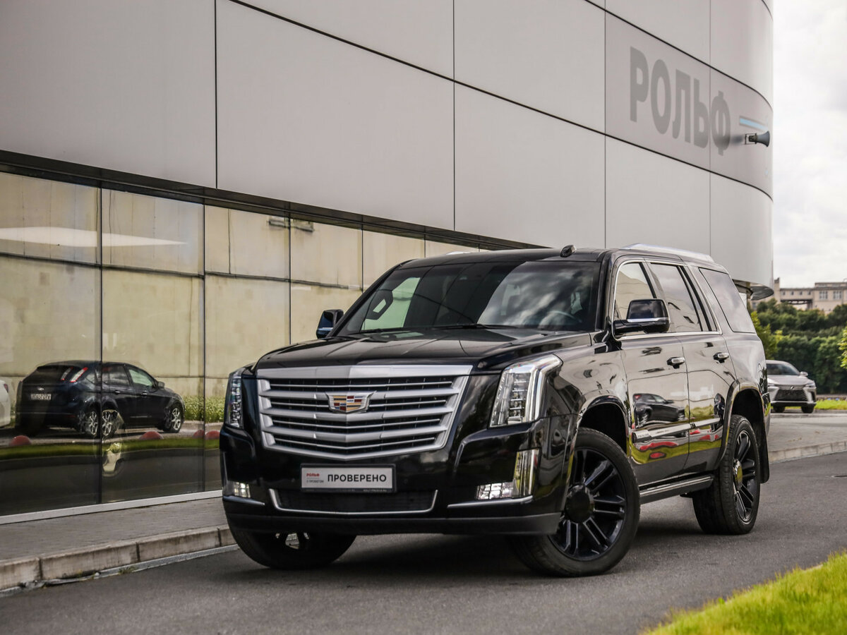 Открыть фотографии: Cadillac Escalade IV