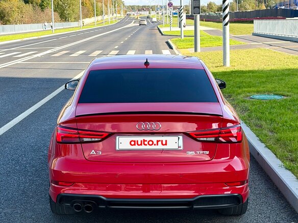 2018 Audi A3 III (8V) Рестайлинг, красный - вид 8