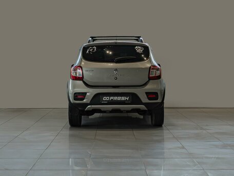 2016 Renault Sandero Stepway II, бежевый, 799544 рублей, вид 4