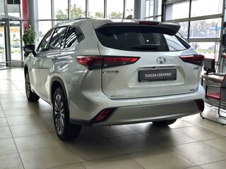 2026 Toyota Highlander IV (XU70), белый, 4291000 рублей, вид 4