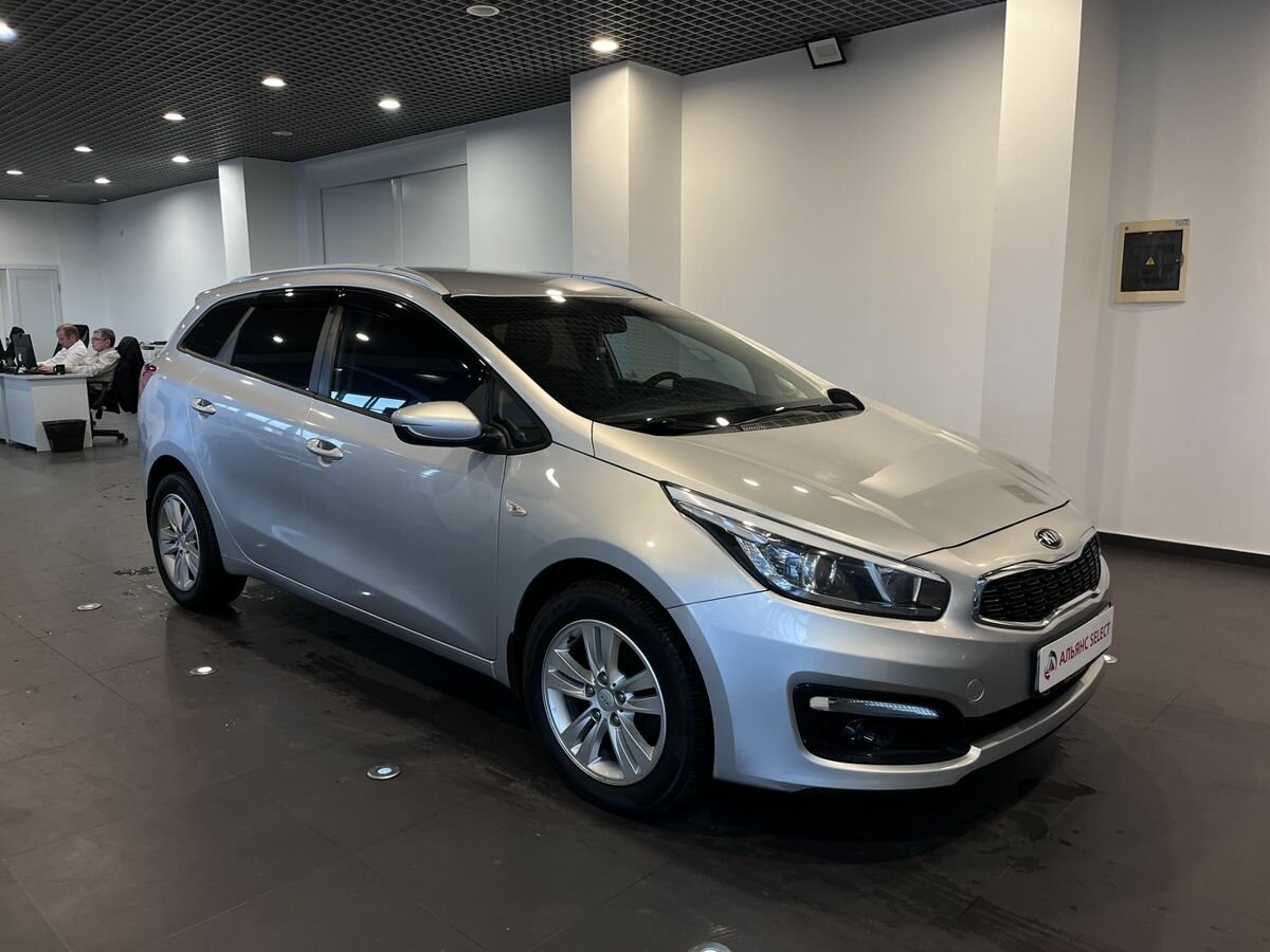 Открыть фотографии: Kia Ceed II Рестайлинг