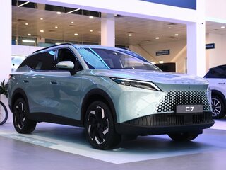 2026 Omoda C7, зелёный, 3499000 рублей, вид 1