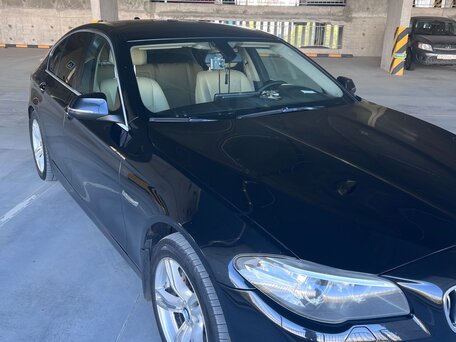 2016 BMW 5 серии 520d VI (F10/F11/F07) Рестайлинг, чёрный, 2400000 рублей, вид 2