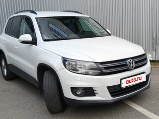 2015 Volkswagen Tiguan I Рестайлинг, белый, 1505000 рублей, вид 3