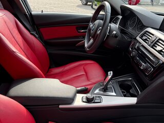 2015 BMW 3 серии 318i VI (F3x) Рестайлинг, белый, 1670000 рублей, вид 4