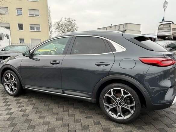 2022 Kia XCeed I, чёрный, 2750000 рублей - вид 6