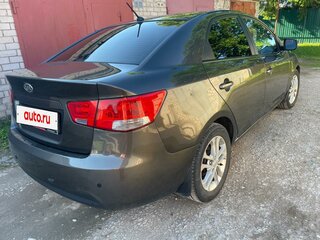 2010 Kia Cerato 5-speed II, золотистый, 820000 рублей, вид 3