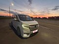 2017 Honda Stepwgn V Рестайлинг, белый, 1980000 рублей - вид 8